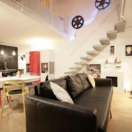Apartmán Loft Artistico Nel Centro Di Torino! *